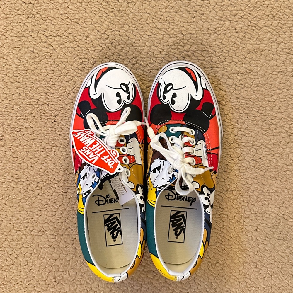 Men's US 8 brand new Disney x Vans never worn with tags, no box